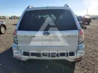 2010 Subaru Forester photo