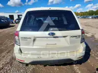 2010 Subaru Forester фото