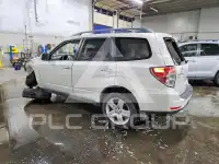 2010 Subaru Forester фото