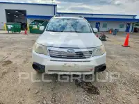 2010 Subaru Forester фото