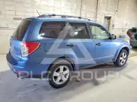 2010 Subaru Forester photo