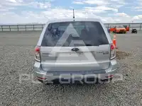 2010 Subaru Forester фото