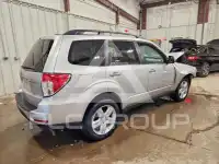2010 Subaru Forester фото