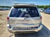 2010 Subaru Forester фото
