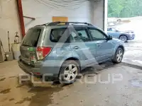 2010 Subaru Forester фото