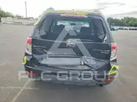 2010 Subaru Forester photo
