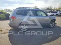 2010 Subaru Forester фото