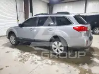 2010 Subaru Outback фото