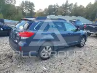 2010 Subaru Outback photo