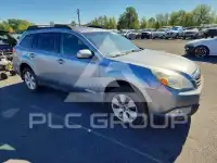 2010 Subaru Outback photo