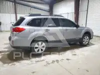 2010 Subaru Outback фото