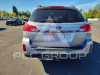 2010 Subaru Outback photo