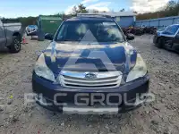 2010 Subaru Outback photo