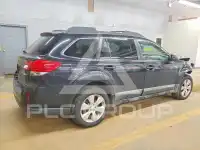 2010 Subaru Outback фото