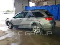 2010 Subaru Outback фото