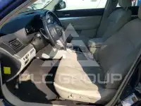 2010 Subaru Outback фото