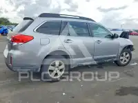 2010 Subaru Outback photo