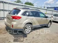 2010 Subaru Outback photo