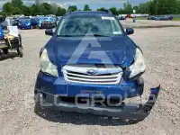 2010 Subaru Outback photo