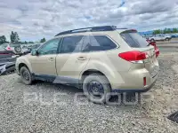 2010 Subaru Outback photo
