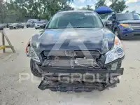 2010 Subaru Outback photo