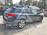 2010 Subaru Outback фото