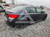 2010 Subaru Legacy фото