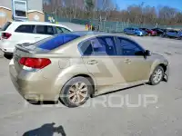 2010 Subaru Legacy фото
