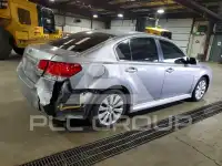2010 Subaru Legacy фото