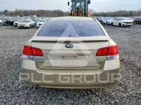 2010 Subaru Legacy фото