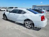 2010 Dodge CHARGER фото
