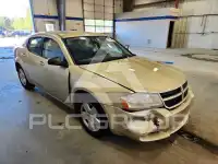 2010 Dodge AVENGER photo