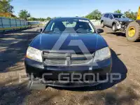 2010 Dodge AVENGER photo