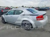2010 Dodge AVENGER photo