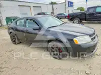 2010 Dodge AVENGER photo