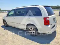 2010 Dodge CARAVAN photo