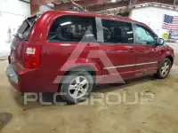 2010 Dodge CARAVAN фото
