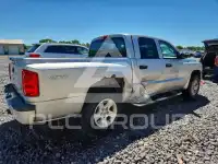 2010 Dodge DAKOTA photo