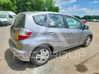 2010 Honda FIT photo