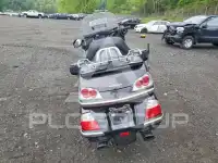 2010 Honda GL photo