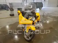 2010 Honda GL фото