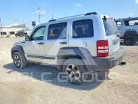 2010 Jeep LIBERTY фото