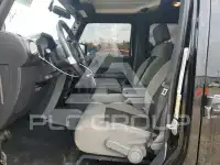 2010 Jeep WRANGLER фото