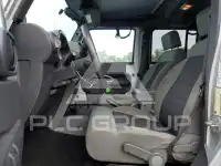 2010 Jeep WRANGLER фото