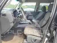 2010 Jeep COMANDER photo