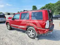 2010 Jeep COMANDER photo