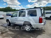 2010 Jeep COMANDER фото