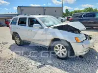 2010 Jeep CHEROKEE фото
