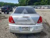 2010 Pontiac G6 фото