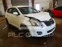 2010 Pontiac VIBE фото